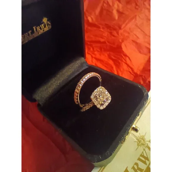 Robert Irwin Jewelers Diamond Engagement Ring + Band(MSRP: $2694.86)